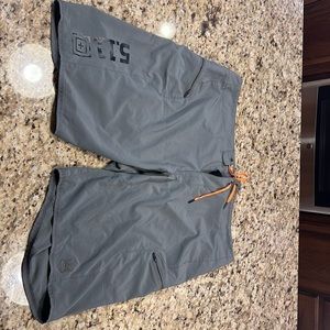 5.11 Tactical hybrid shorts. 40”